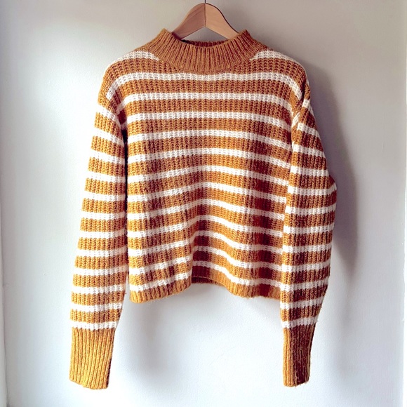 French knit sweater. New. Size small/medium. - Picture 1 of 5